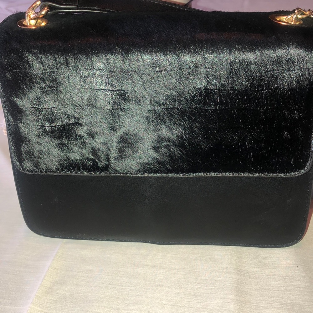 Lily & Ivy NWT purse 10x8 shoulder bag